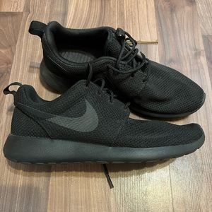 Black Nikes